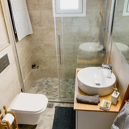 Maria House Apartman Eleónasz